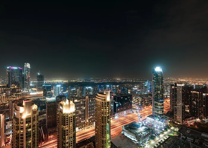 Smartstay At Burj Royale - Unique Downtown Dubai City Views - Brand New Luxury Apartments