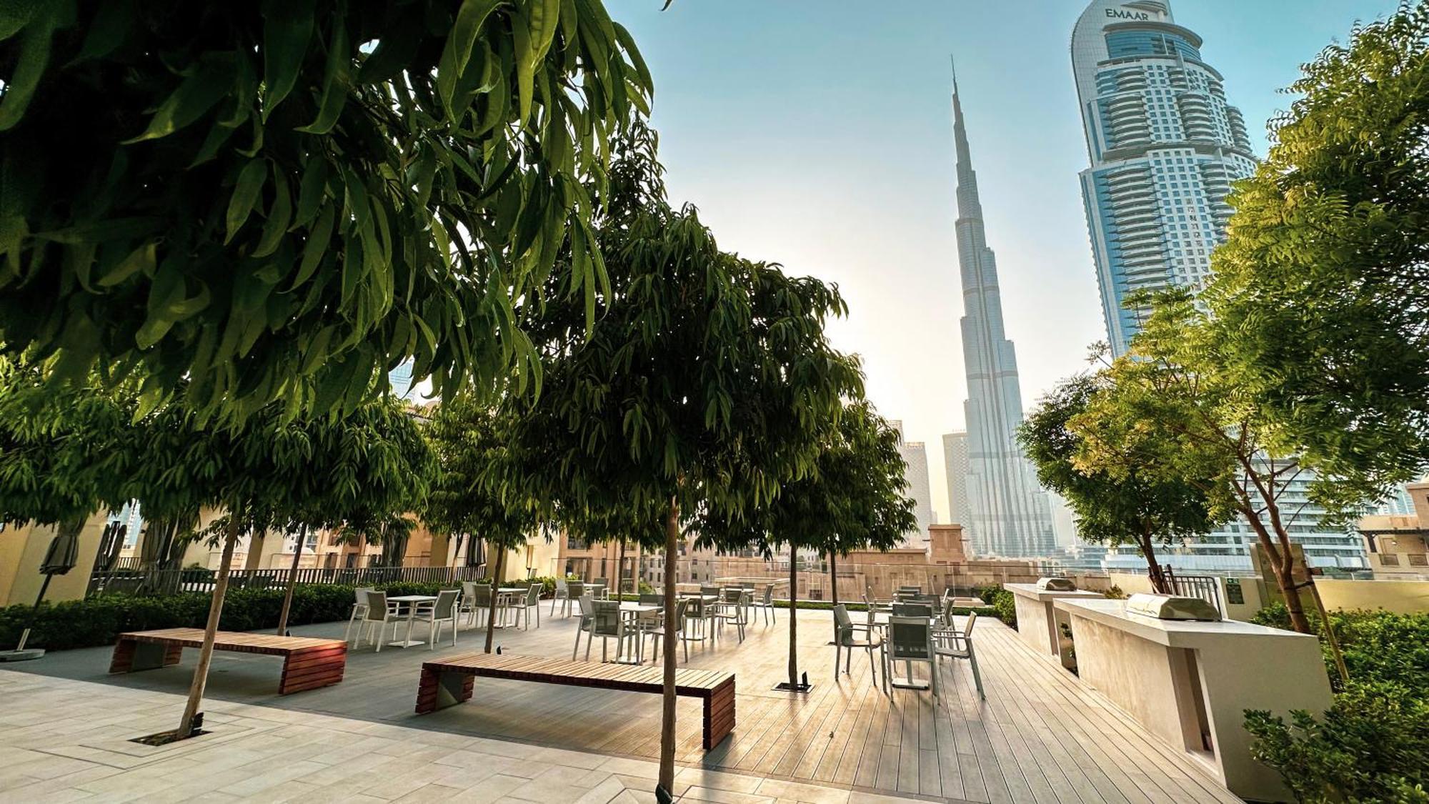 Smartstay At Burj Royale - Unique Downtown Views - Brand New Luxury